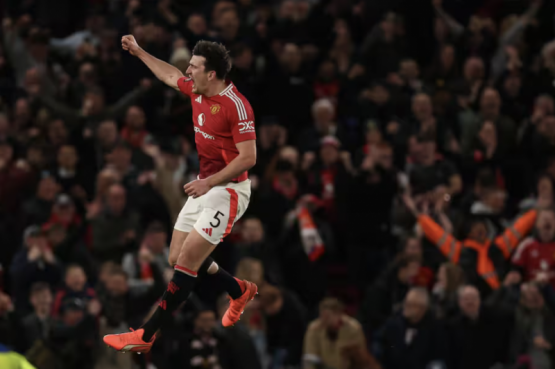 Old Trafford explotó: lo dio vuelta en la hora y está en semis