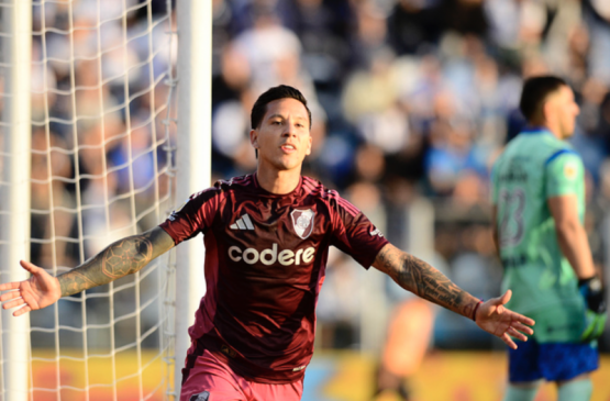 River goleó, clasificó y se ilusiona con todo