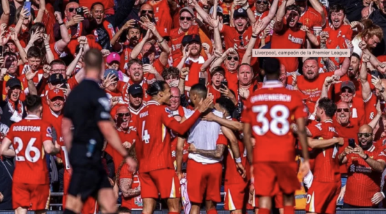Liverpool bailó al Tottenham y gritó campeón de la Premier League