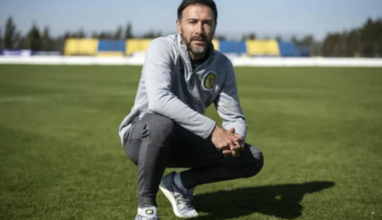 Riquelme ya tiene nuevo DT: BOCA va con Herrón