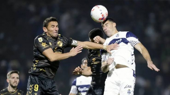 Gimnasia le dio el golpe a Platense en la última: 1-0 y el Calamar va con Racing