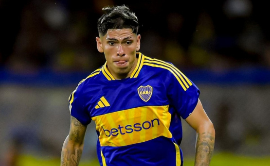  El insólito gol errado de Palacios: Boca se lamenta en la Bombonera