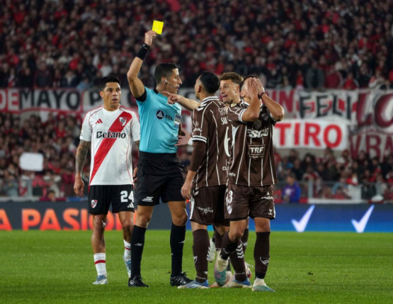  River-Plate: El penal que desató la polémica y la eliminación ante Platense