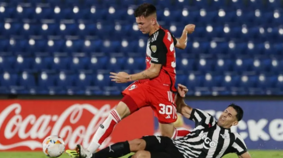 River y Libertad: un historial con sabor a revancha en la Copa Libertadores