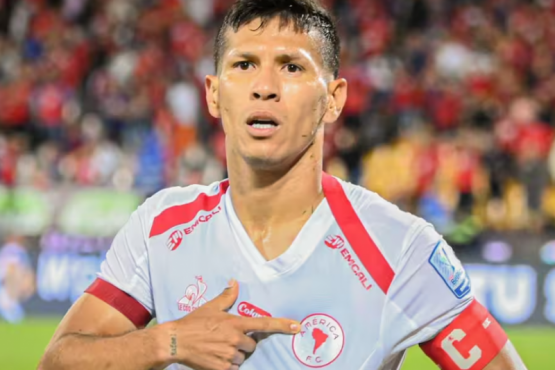 Rafael Carrascal, sorpresiva convocatoria para enfrentar a Argentina