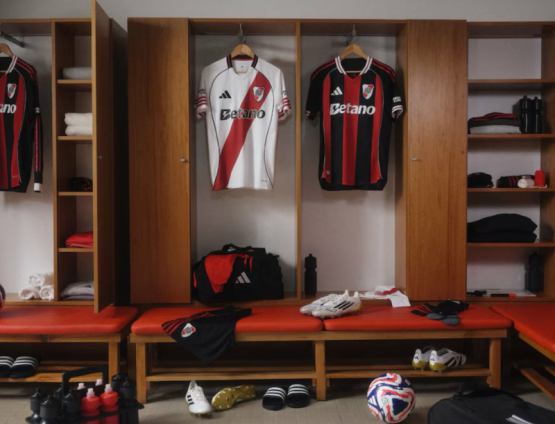 River presentó sus camisetas para el Mundial de Clubes con un guiño a la historia