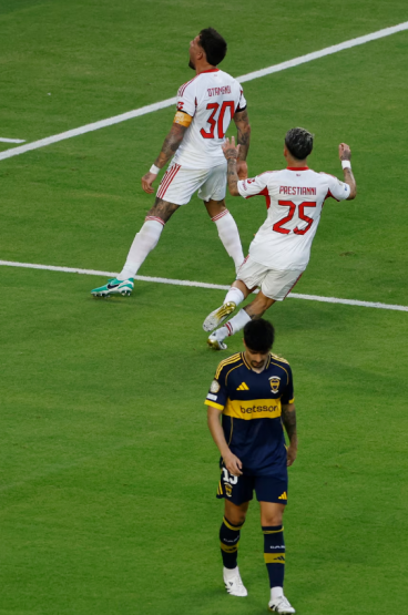 Otamendi amargó a Boca con un cabezazo al 84’: grito eufórico ante la hinchada