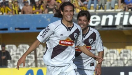 Danubio le hace guiño a Cavani: lo invitan a volver a casa”
