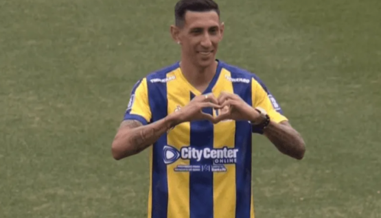 Fiesta en el Gigante: Di María fue presentado en Rosario Central