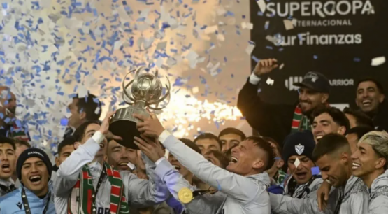 Vélez le ganó 2-0 a Estudiantes y se consagró campeón de la Supercopa Internacional