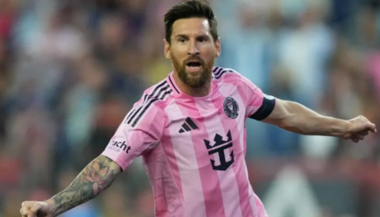 Messi brilla con un doblete y lleva al Inter Miami a la victoria.