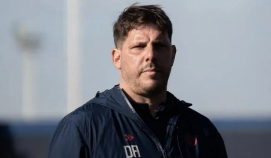 Ayude repite equipo y prepara giro táctico ante Gimnasia