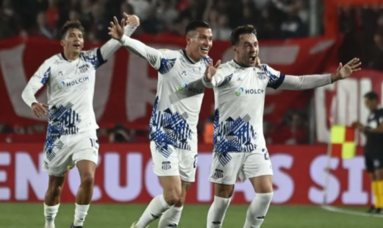 Talleres dio el golpe: 2-1 a Independiente en Avellaneda