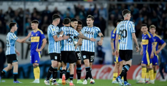 Desde que Riquelme volvió, Racing es una piedra en el zapato de Boca
