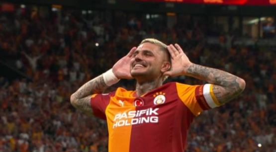Icardi regresó tras 281 días, la rompió y la China lo bancó con amor