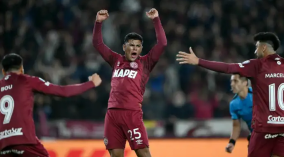 Lanús sacó el corazón: gol agónico y penales para meterse en cuartos