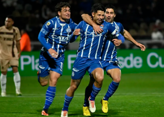 Golazo y triunfo para el Tomba: Godoy Cruz movió la tabla con un 3-1 ante Platense
