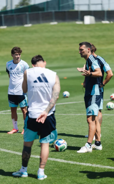 El Cuti está listo y Scaloni prepara una sorpresa