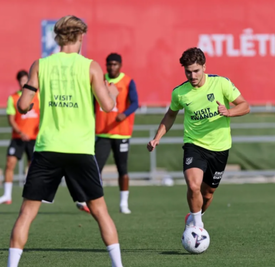 Julián volvió a entrenar y Atlético cerró la puerta a Barcelona